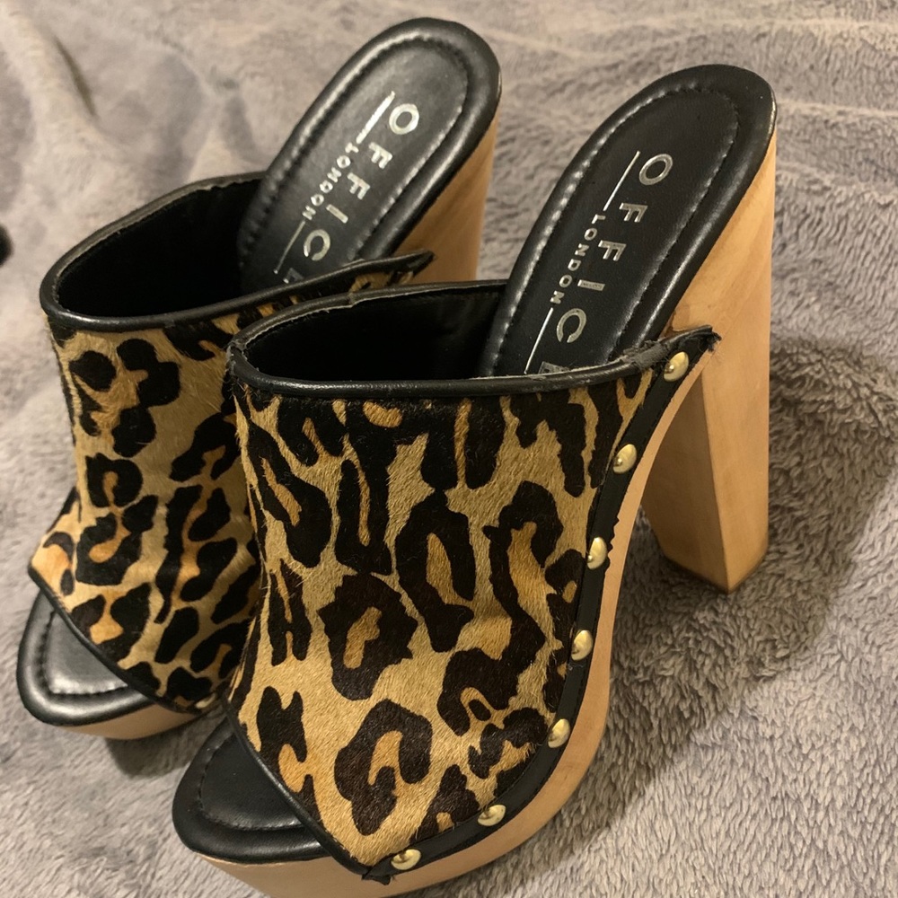 OFFICE LONDON CLOG